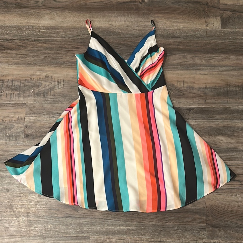 Express- colorful striped dress